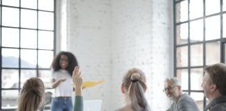 Adulting 101: Asking for a Raise Like a Smooth-Talking Negotiator!