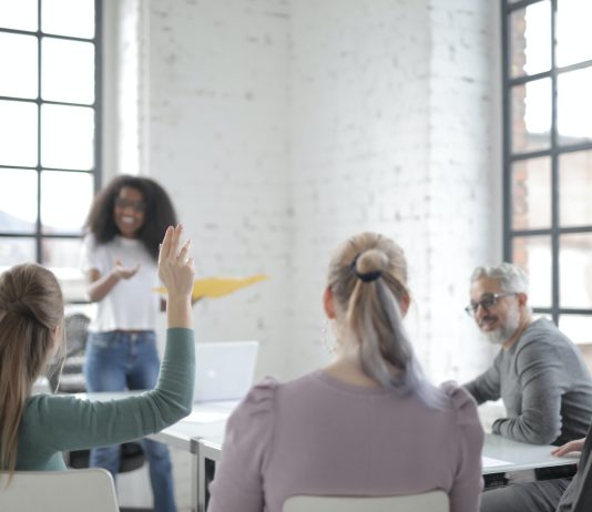 Adulting 101: Asking for a Raise Like a Smooth-Talking Negotiator!